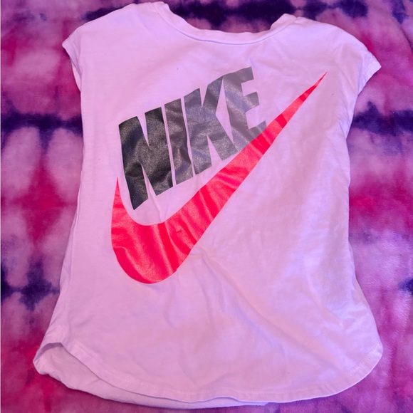 4T Nike girl lot of shirts